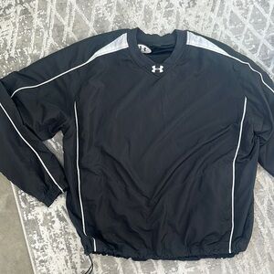 Under Armour jacket black and White Windbreaker size large